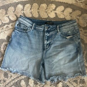 Judy Blue Women's Light Blue Denim Shorts